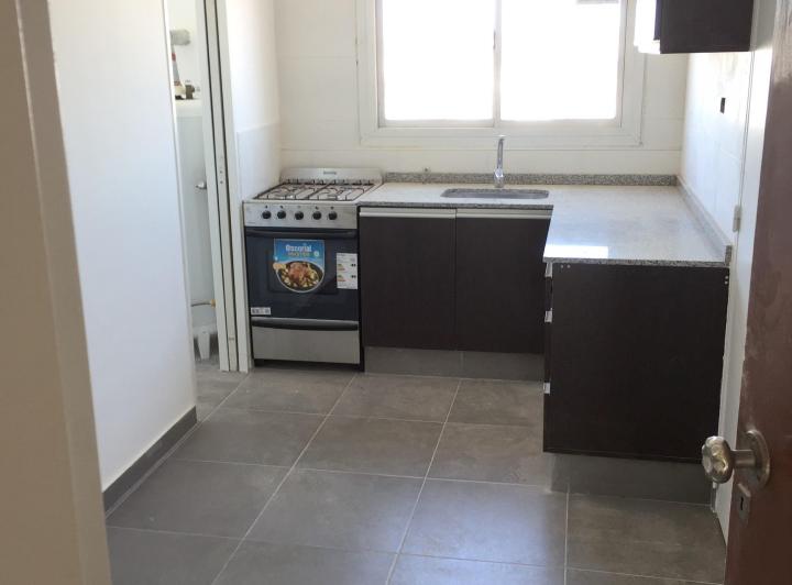 Descubre Tu Nuevo Hogar! Piso Muy Alto, con Vista Abierta Impresionante 4