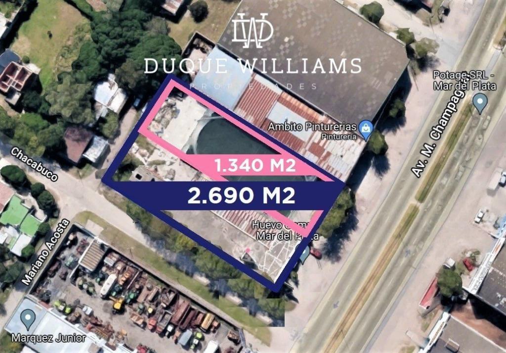 Esquina Comercial 2.690 m² Av Champagnat | Autovía 2