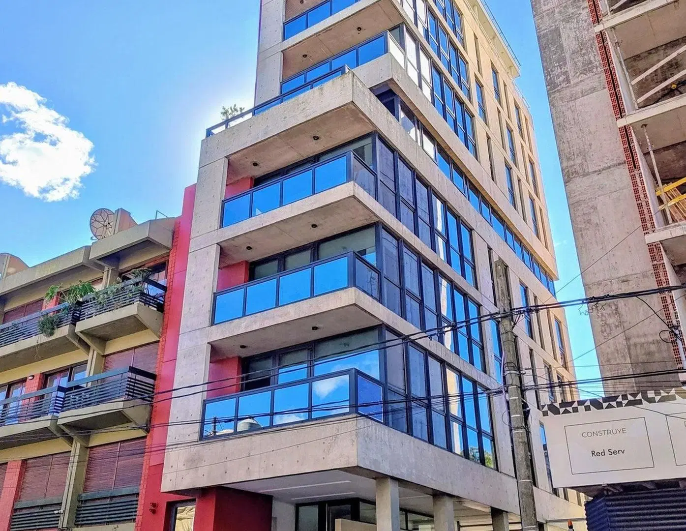 Piso Tres Ambientes con Quincho Propio 4