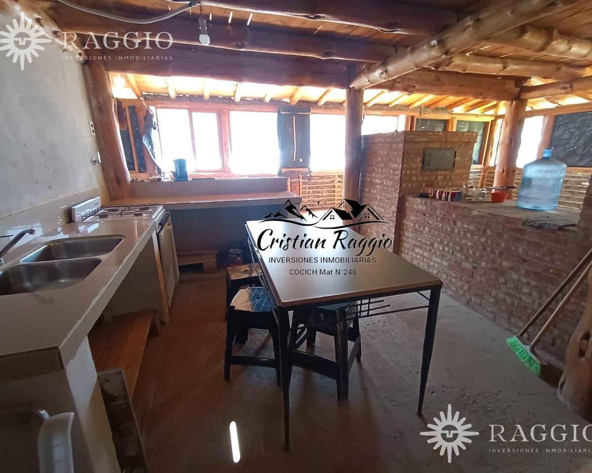 Casa en Mallín Ahogado, en Chacra de 1.4has con Costa de Río Azul (So - 26) 4