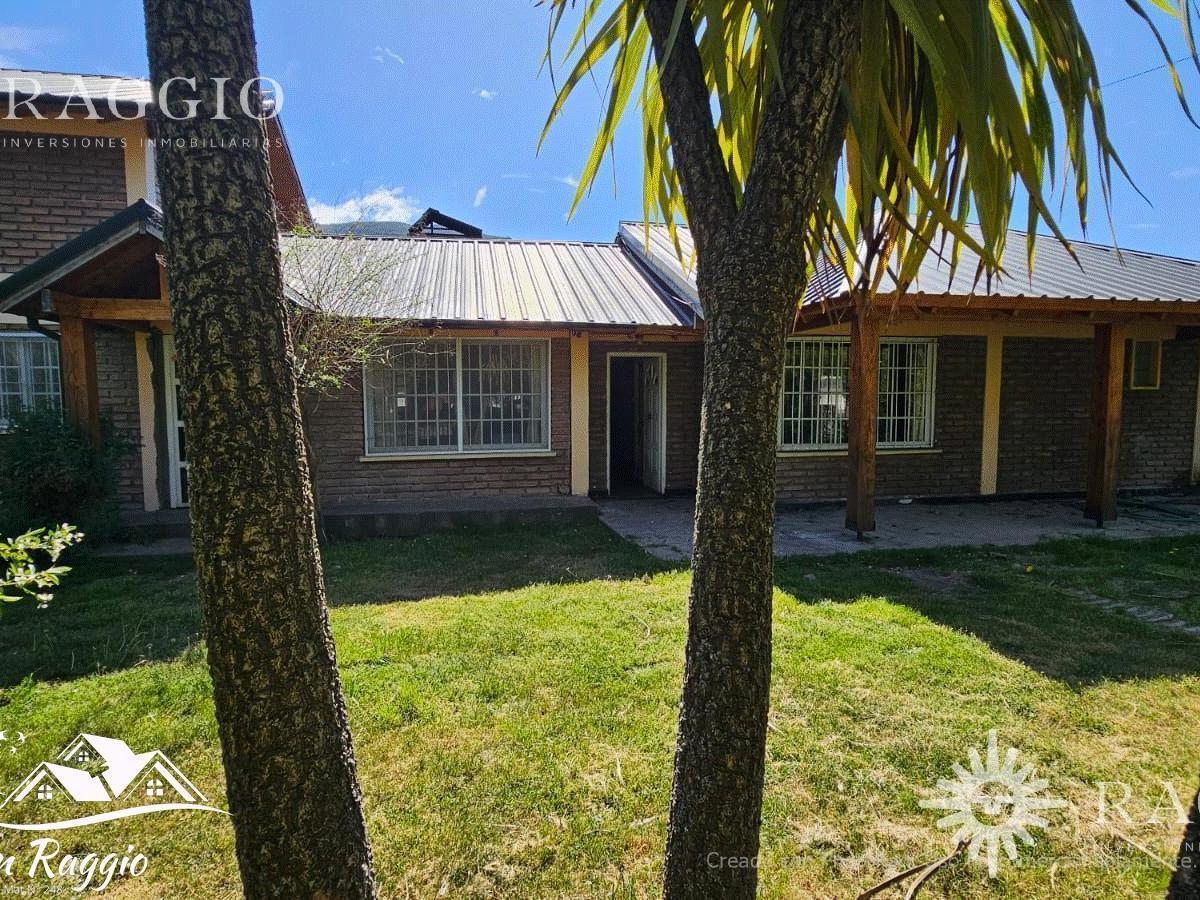 Casa de 179,90 m² Sobre Lote de 716,53 m² con Pileta, Lago Puelo, Chubut (Cr - 152) 2