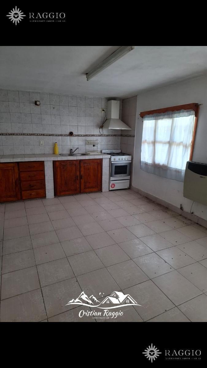Casa y Local a Media Cuadra de La Ruta Nac. 40, El Bolsón (So - 20) 5