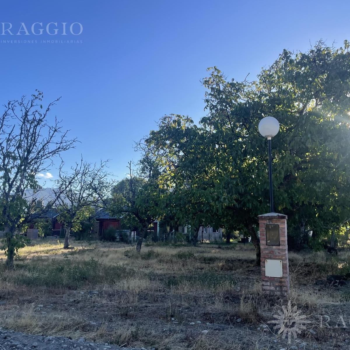 Terreno 700 m² en Lago Puelo - Casco Urbano (Ez - 10) 1