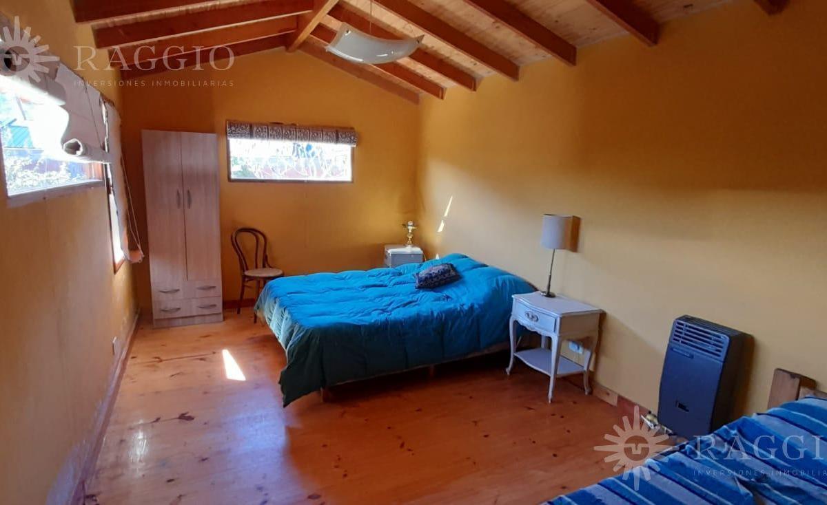 Casa de Cuatro Ambientes en El Bolsón, Barrio Arrayanes (So - 29) 5