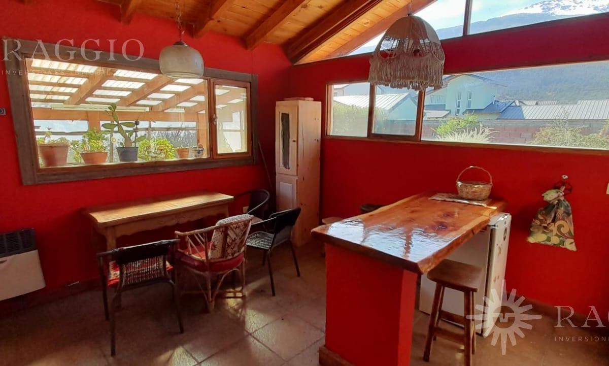 Casa de Cuatro Ambientes en El Bolsón, Barrio Arrayanes (So - 29) 1