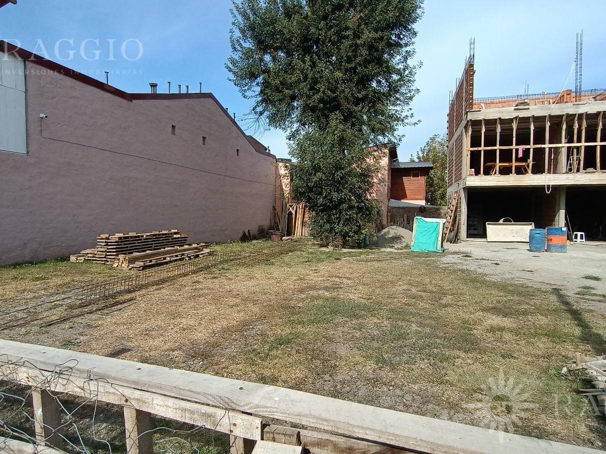 Terreno de 300 m² en El Bolsón, Zona Céntrica. (Fc - 185) 1