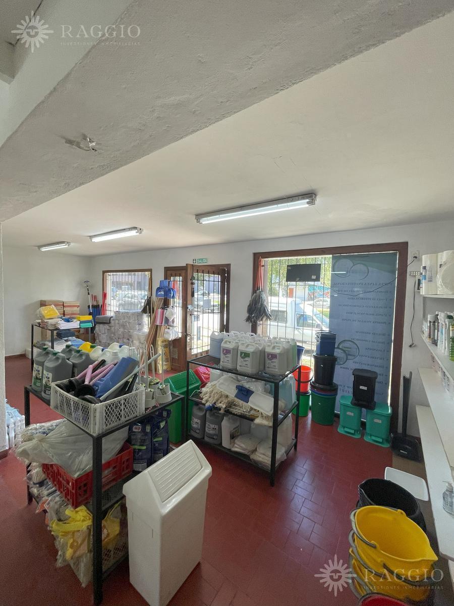 Local Comercial en El Bolsón - Centro - Av San Martín 5
