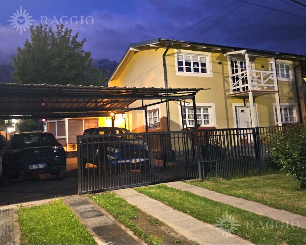 Casa de 152 m2 mas quincho de 55 m2 en el centro de El Bolsón (SO-68)