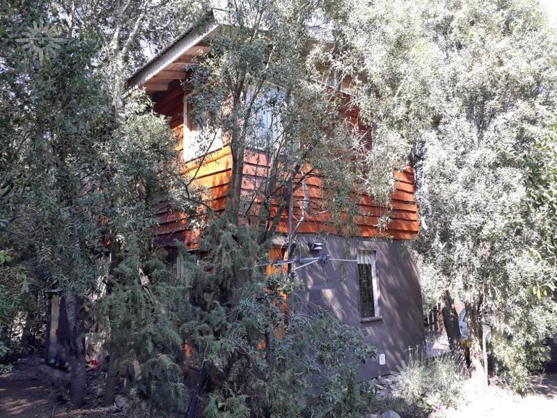 Casa de 3 ambientes en B° Buena Vista, El Bolsón (EZ-51)