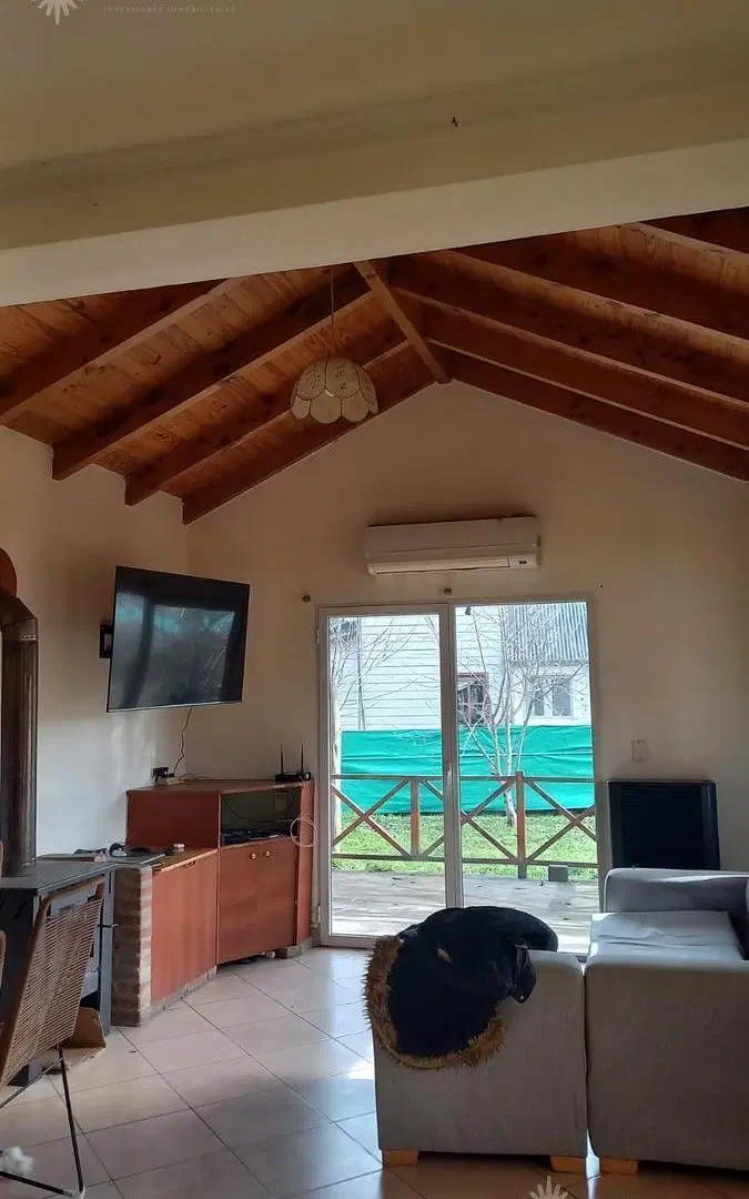 Casa 4 ambientes en El Bolsón, Barrio Arrayanes (FC-242) 1
