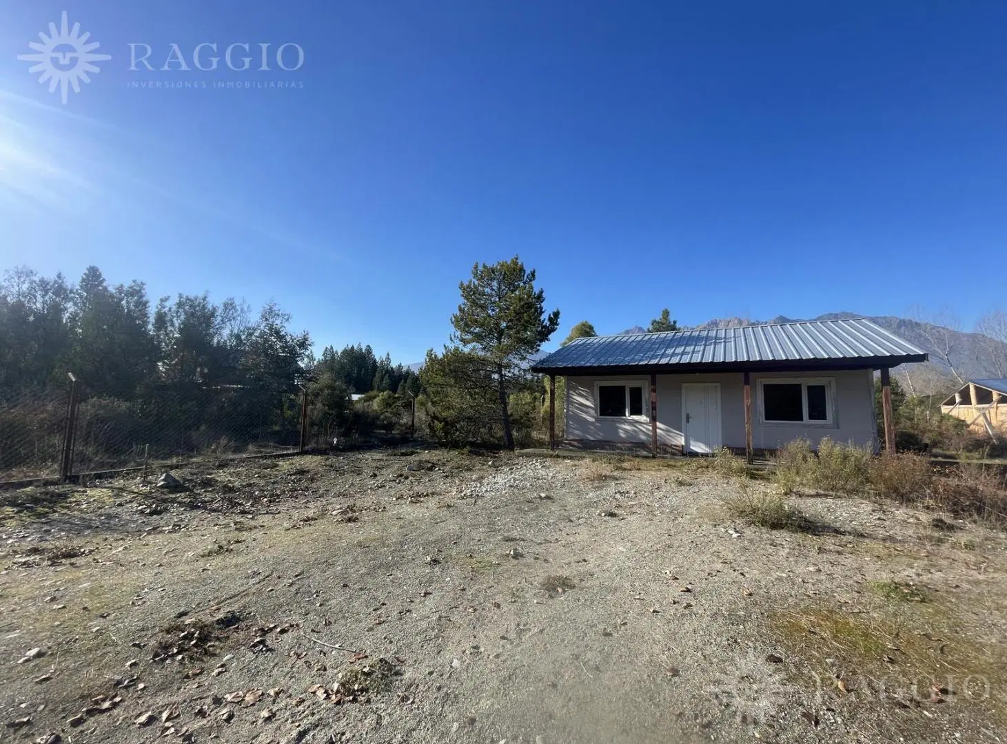 Casa de 2 habitaciones (a terminar) en Paraje Entre Ríos, Lago Puelo (EZ-72) 1