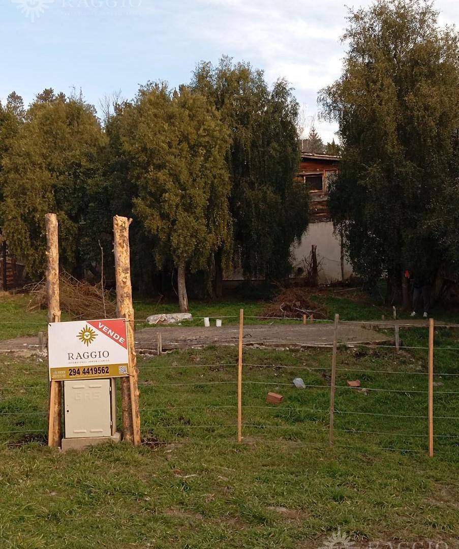 Terreno con platea y planos aprobados (FZ-53)