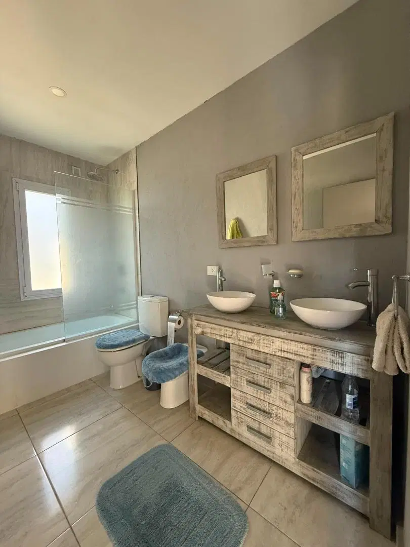 Casa 6 ambientes en Pilar del Este- Santa Emilia- Venta 8