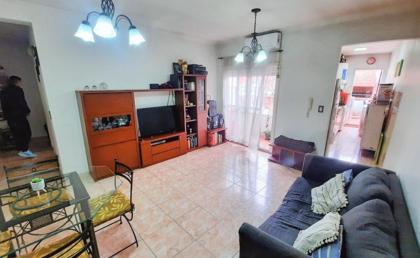 Foto de Departamento en Villa Luro Tipo PH, imagen 1