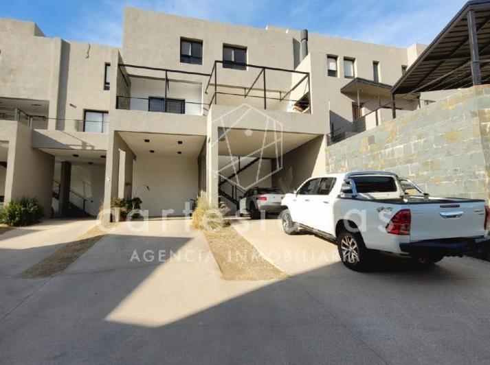 COUNTRY LA CUESTA DUPLEX DE 3 DORM CON HERMOSAS VISTAS!! 3
