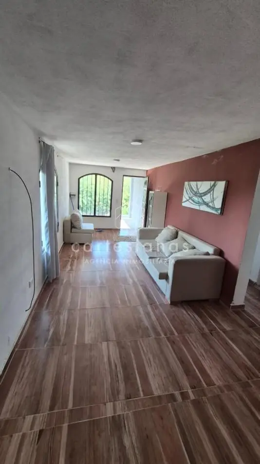 TANTI CASA DE 2 DORM + DEPTO 1 DORM B° SAN MIGUEL 8