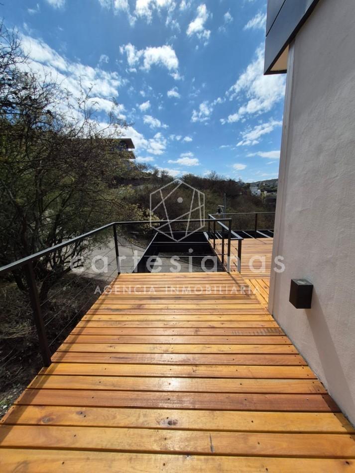 Foto de LA CUESTA VILLA RESIDENCIAL. EN VENTA CASA DE 3 DORMITORIOS., imagen 2