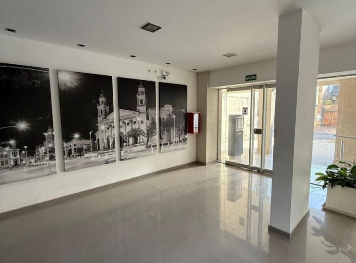 AMPLIO MONOAMBIENTE EN VENTA SOBRE CALLE FELICIANO