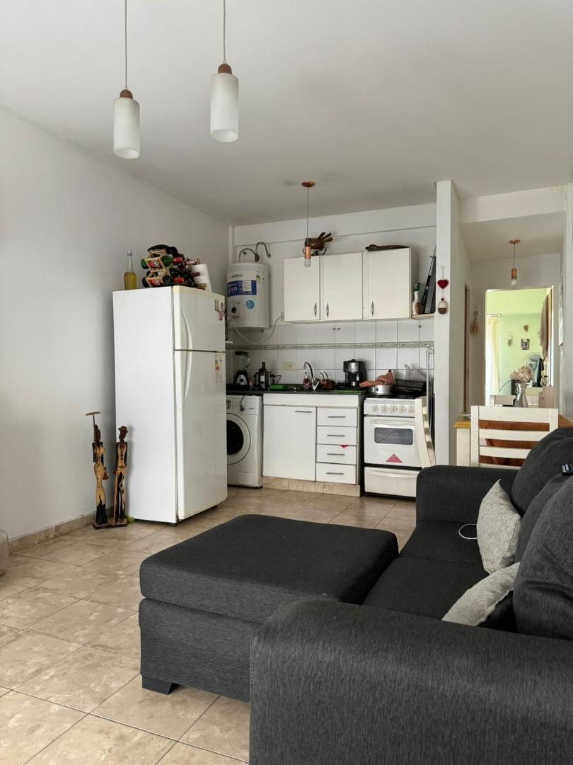 Departamento en Venta en Haedo con Cochera 2