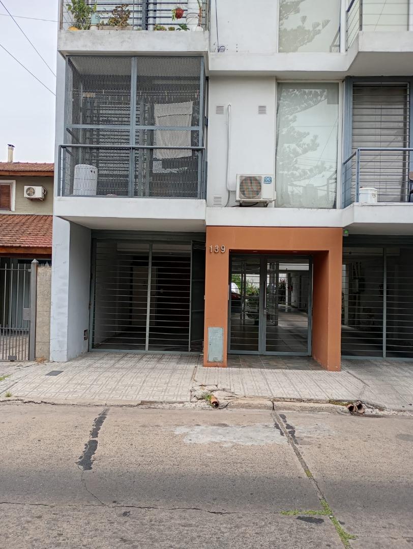 DEPARTAMENTO EN VENTA EN HAEDO