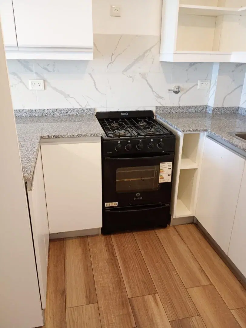 DEPARTAMENTO EN VENTA EN HAEDO 1