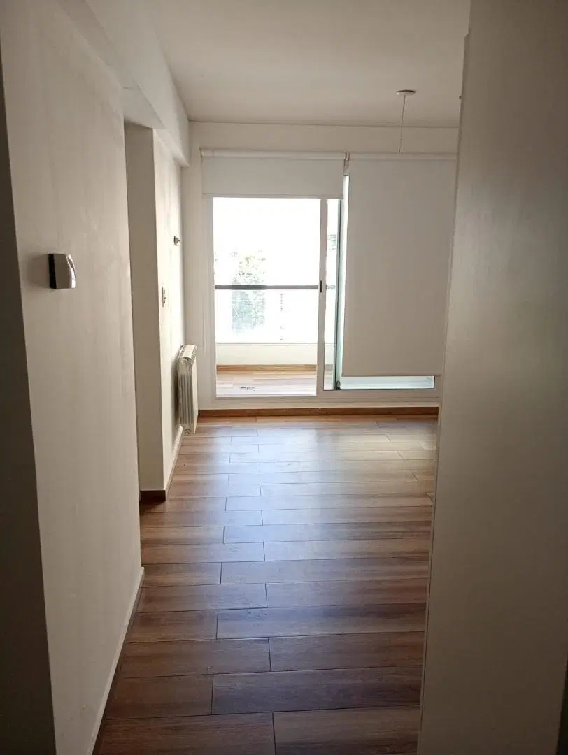 DEPARTAMENTO EN VENTA EN HAEDO 8