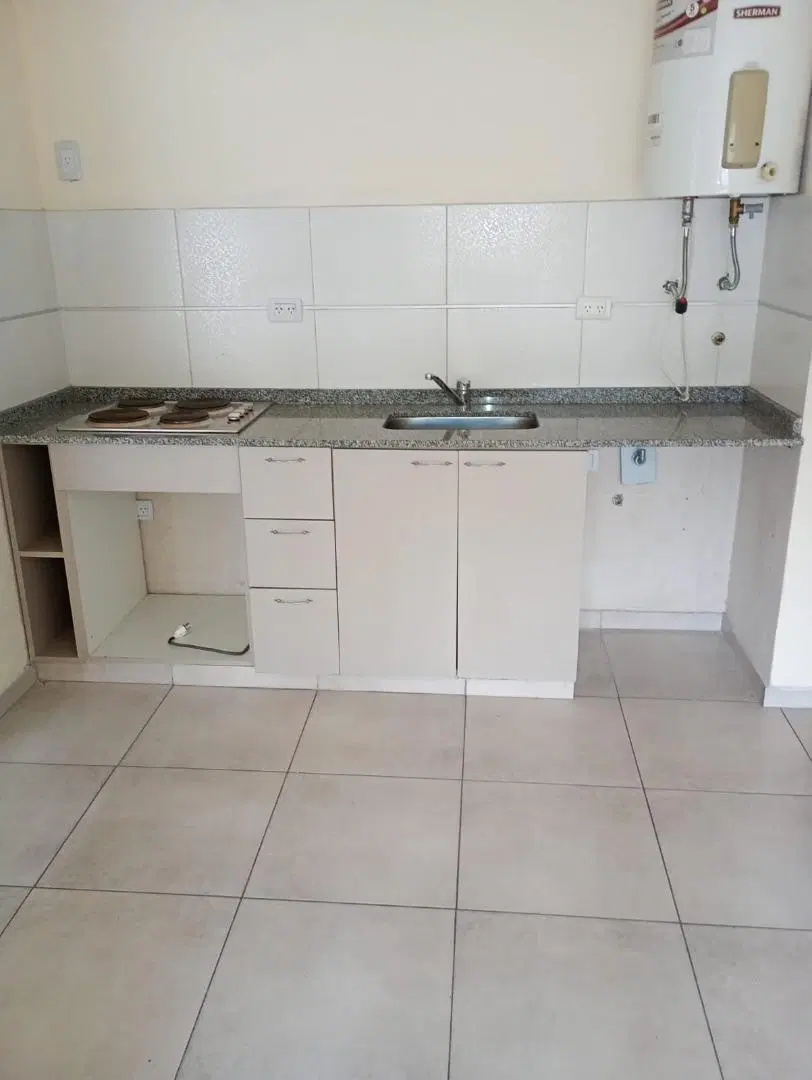 DEPARTAMENTO EN ALQUILER EN RAMOS MEJIA 2 AMBIENTES 1