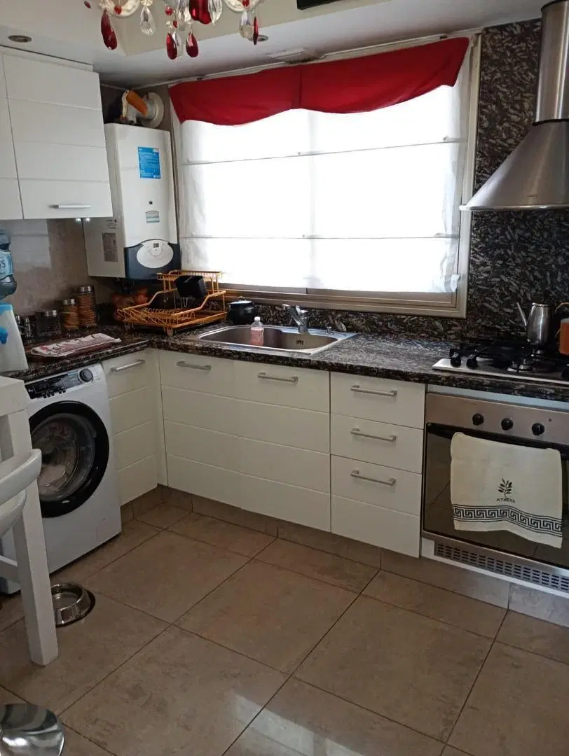 DEPARTAMENTO EN VENTA EN HAEDO 3 AMBIENTES CON COCHERA 8