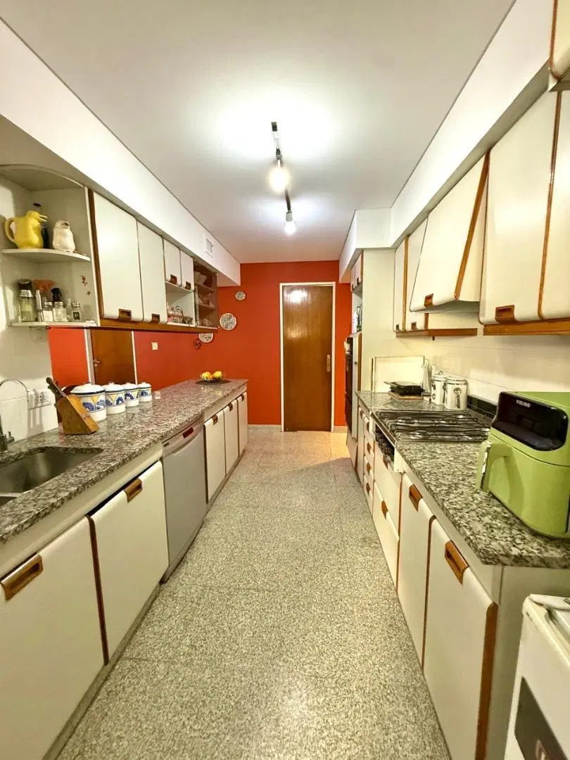 CASA EN VENTA EN HAEDO 2