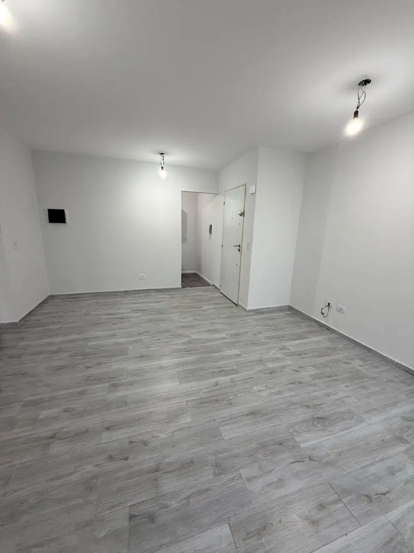 DEPARTAMENTO EN ALQUILER EN HAEDO CON COCHERA 1