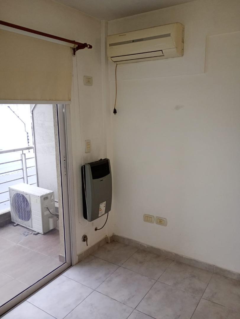Foto de DEPARTAMENTO EN ALQUILER EN MORON 2 AMBIENTES, imagen 2