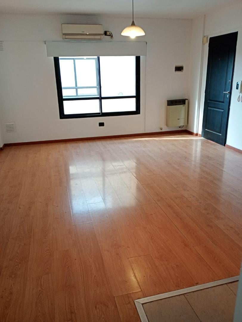 Foto de DEPARTAMENTO EN VENTA EN HAEDO, imagen 4