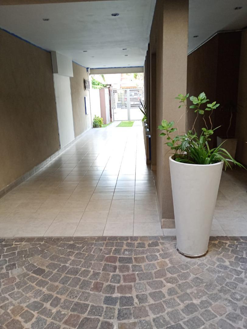 Foto de DEPARTAMENTO EN VENTA EN HAEDO, imagen 1