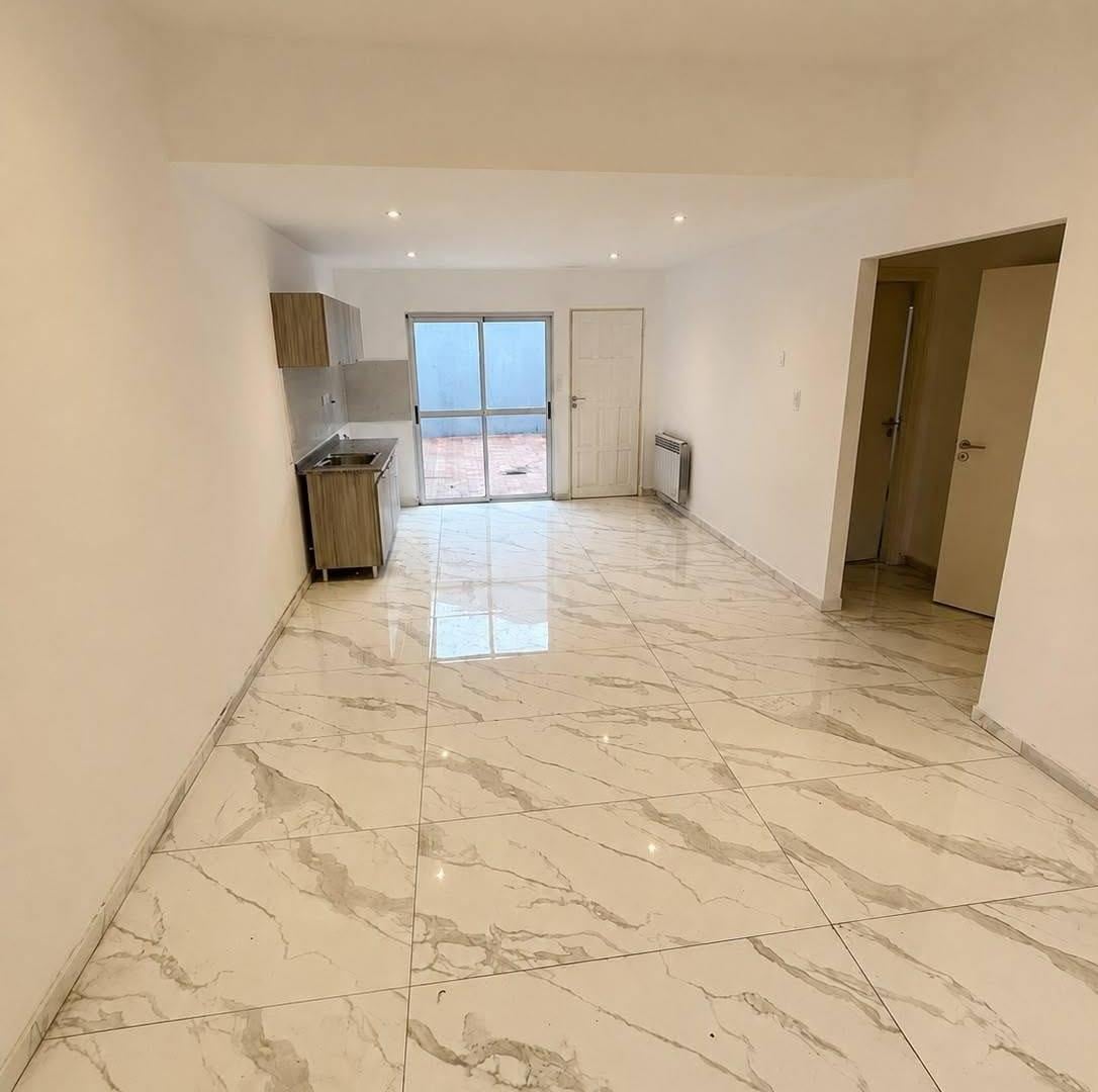 Foto de PH en Venta en Chauvín, imagen 4