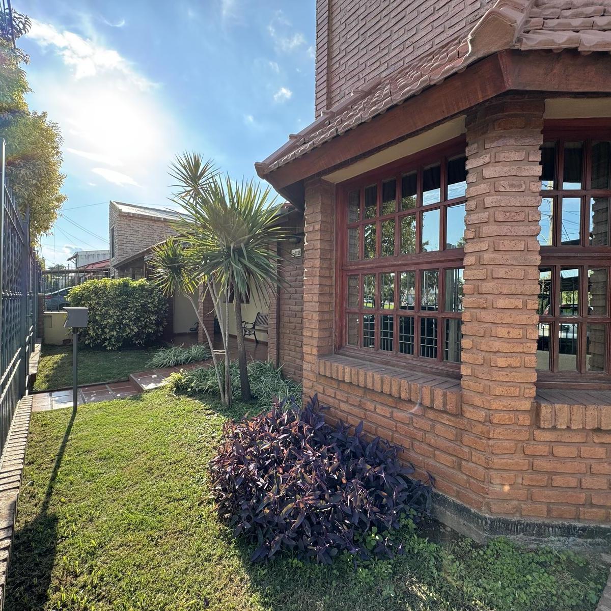 Casa Jardin del Pilar. Hermosa! 3