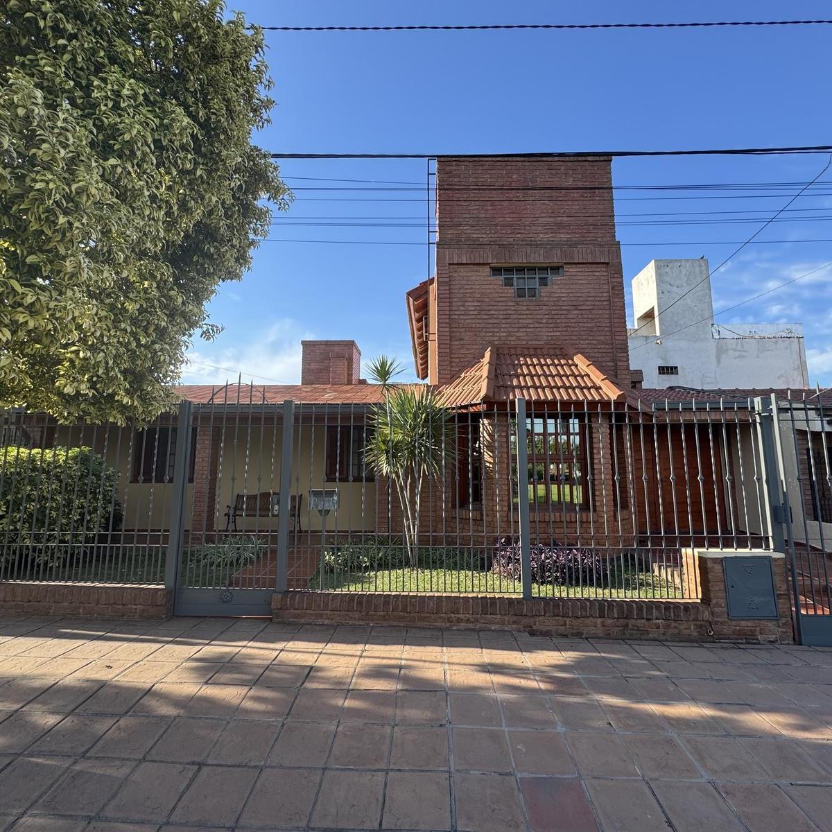 Casa Jardin del Pilar. Hermosa! 3