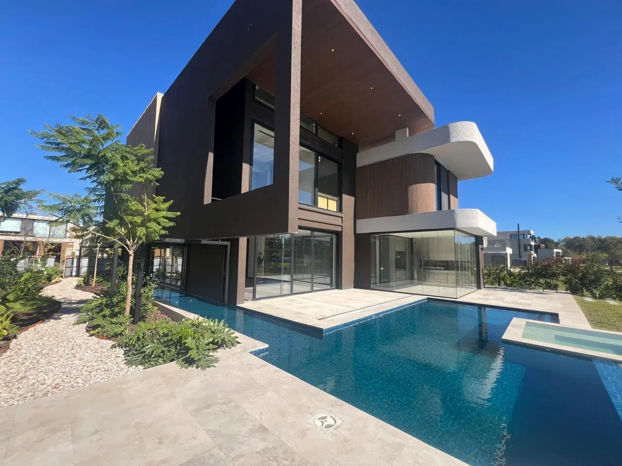Casa en El Yacht 2