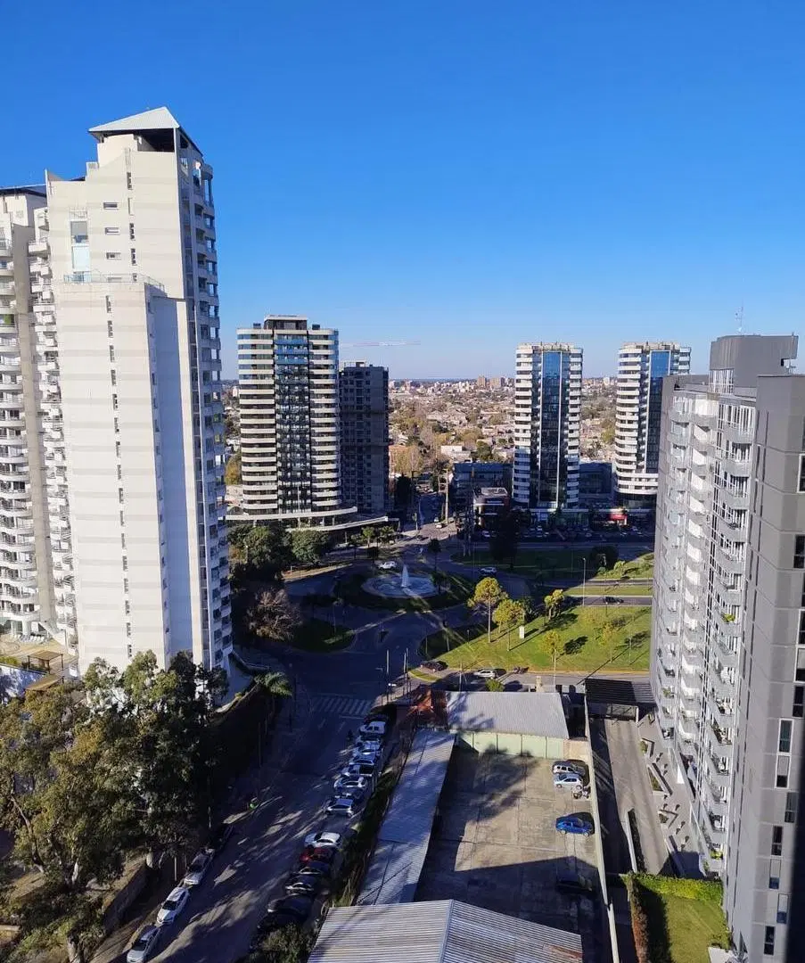 Exclusivo Dpto en Piso 17 | Gran Balcón Terraza 15 m² | Amenities de Categoría | Apto Profesional 2