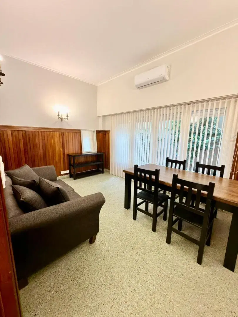 3 ambientes con dependencia Zona Plaza Mitre 2
