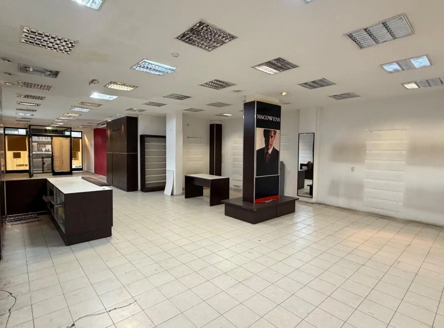 LOCAL COMERCIAL CON SÓTANO ZONA CENTRO 2