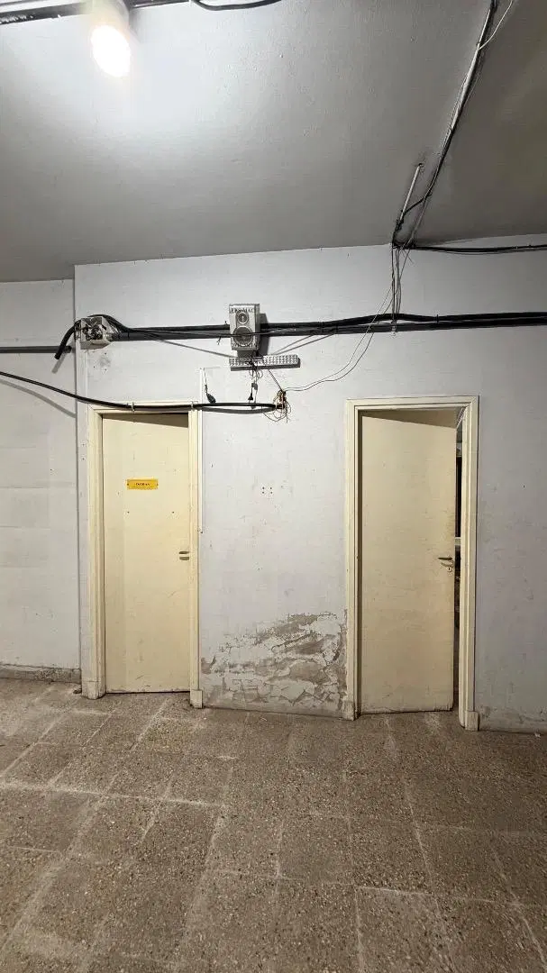 LOCAL COMERCIAL CON SÓTANO ZONA CENTRO 4