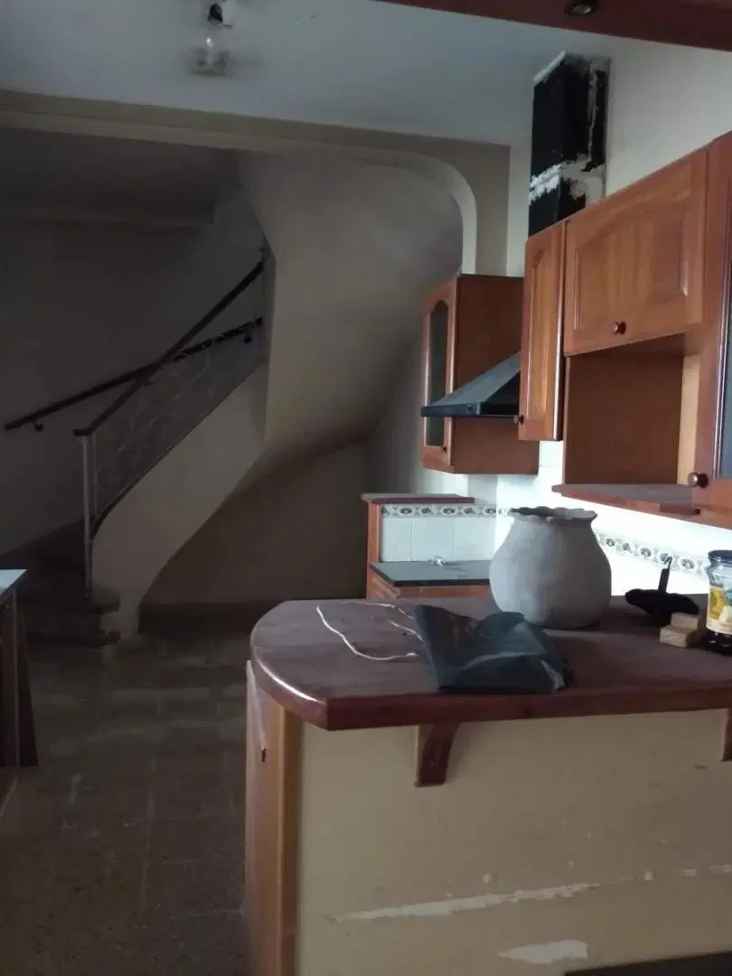 VENTA CHALET MACROCENTRO A RECICLAR 8