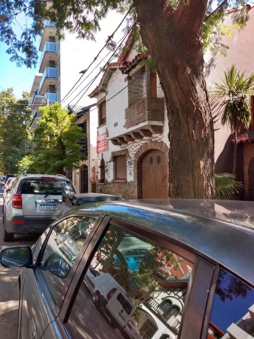 VENTA CHALET MACROCENTRO A RECICLAR