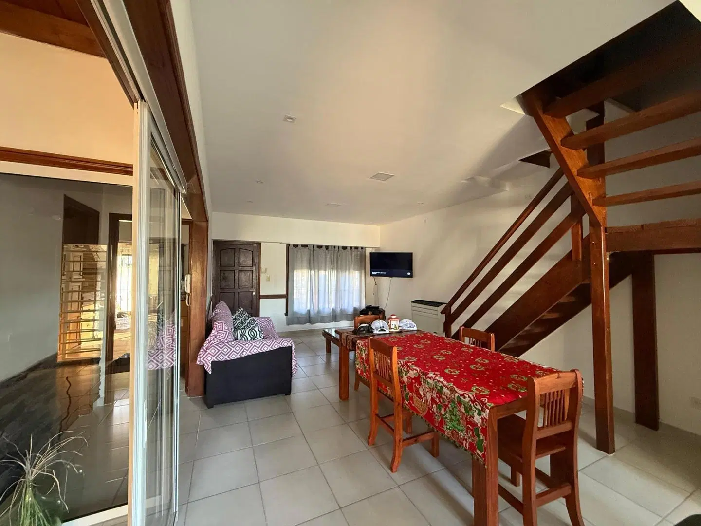 CASA 3 AMBIENTES CON PILETA | VILLA PRIMERA 5
