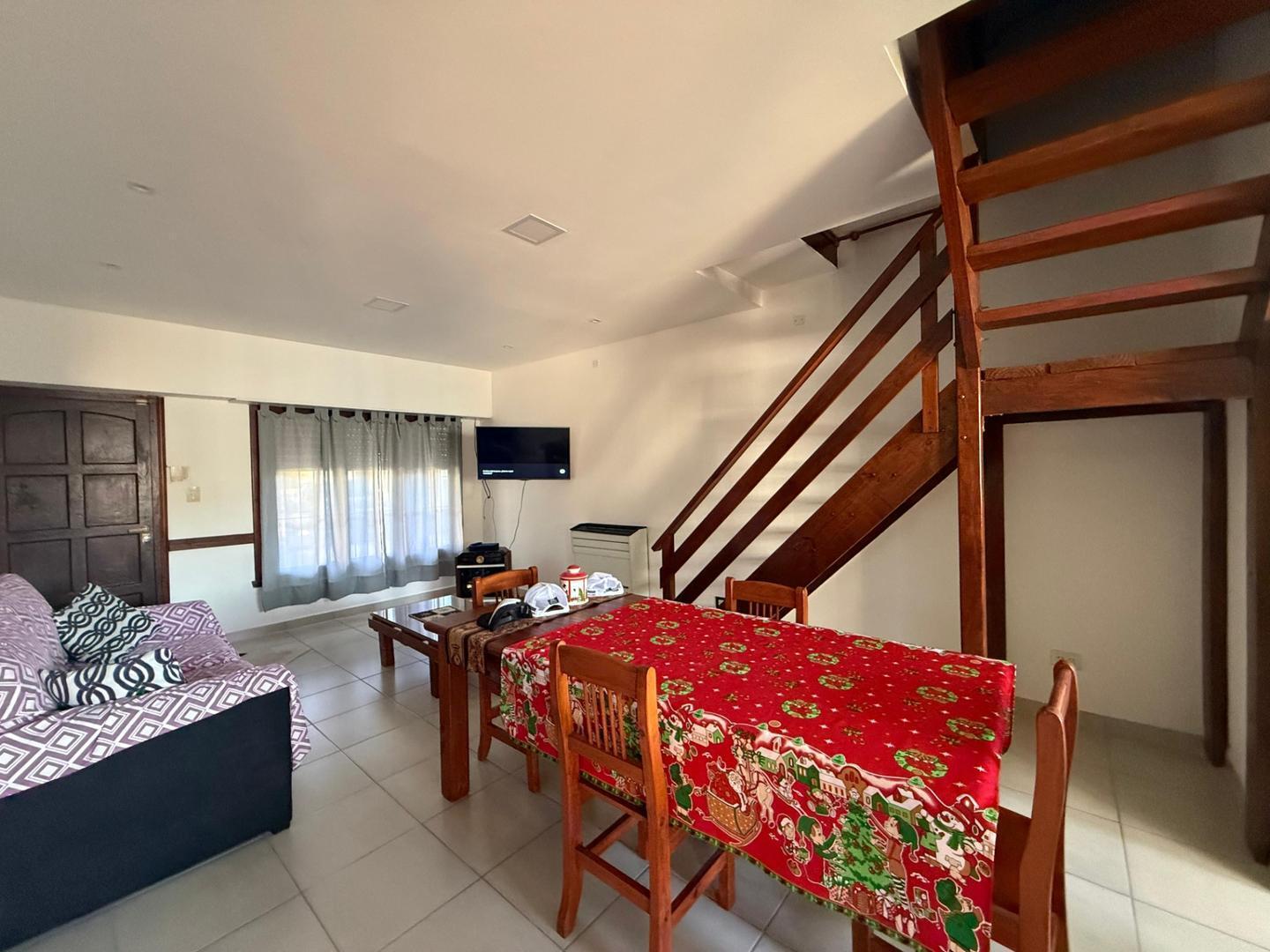 CASA 3 AMBIENTES CON PILETA | VILLA PRIMERA