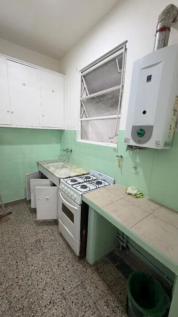VENTA 2 AMBIENTES ZONA GUEMES PLANTA BAJA 2