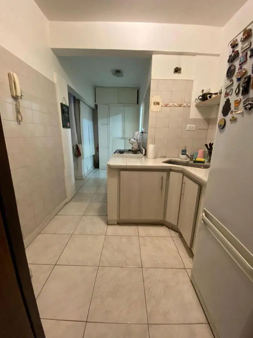 DEPARTAMENTO 4 AMBIENTES AL FRENTE ZONA CENTRO 8