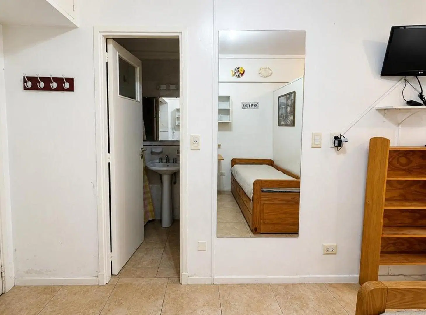 MONOAMBIENTE EN VENTA CON BALCON A LA CALLE 3