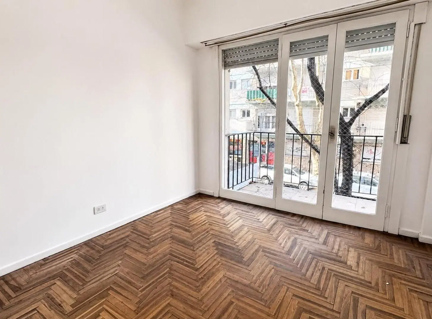 DEPARTAMENTO 2 AMBIENTES AL FRENTE - ALQUILER 24 MESES 4