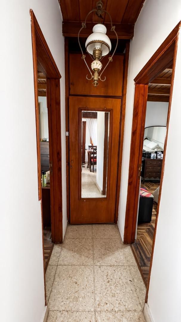 Foto de VENTA CASA 4 AMBIENTES - BARRIO 9 DE JULIO, imagen 5